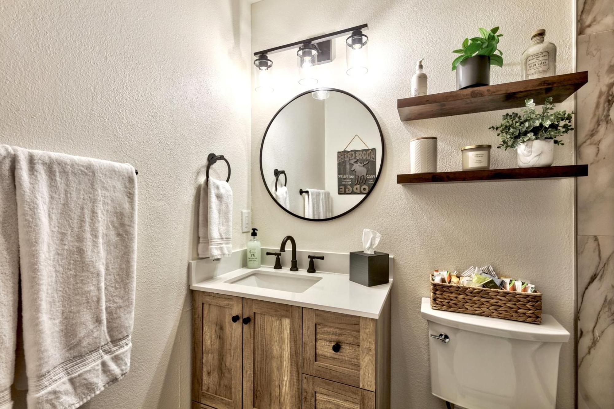Beautiful Remodeled In Tahoe Holiday home *